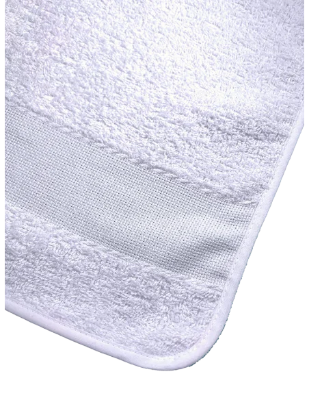 Bavaglino con elastico unito con tela aida